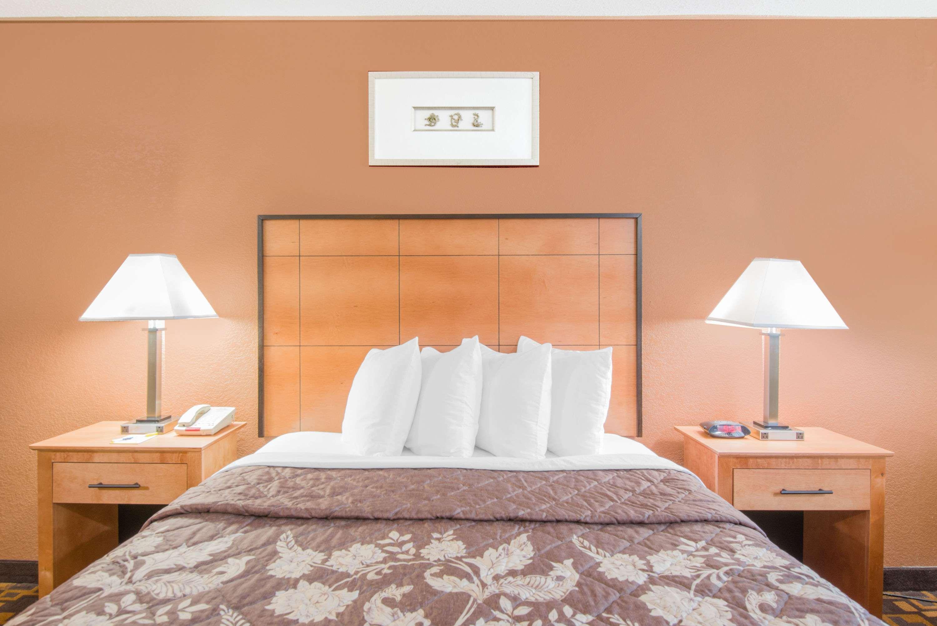 Days Inn By Wyndham Γκέτισμπεργκ Εξωτερικό φωτογραφία