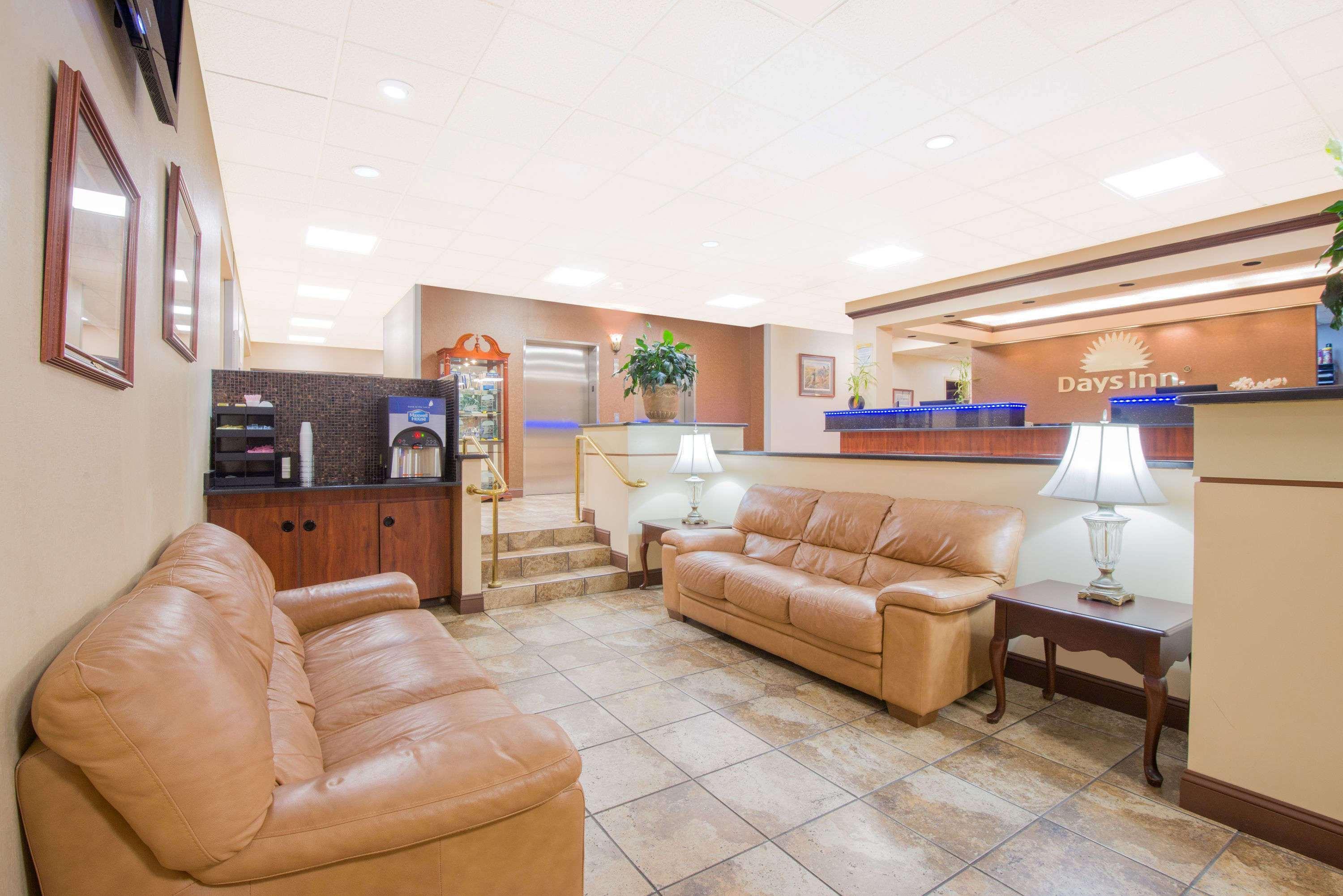 Days Inn By Wyndham Γκέτισμπεργκ Εξωτερικό φωτογραφία