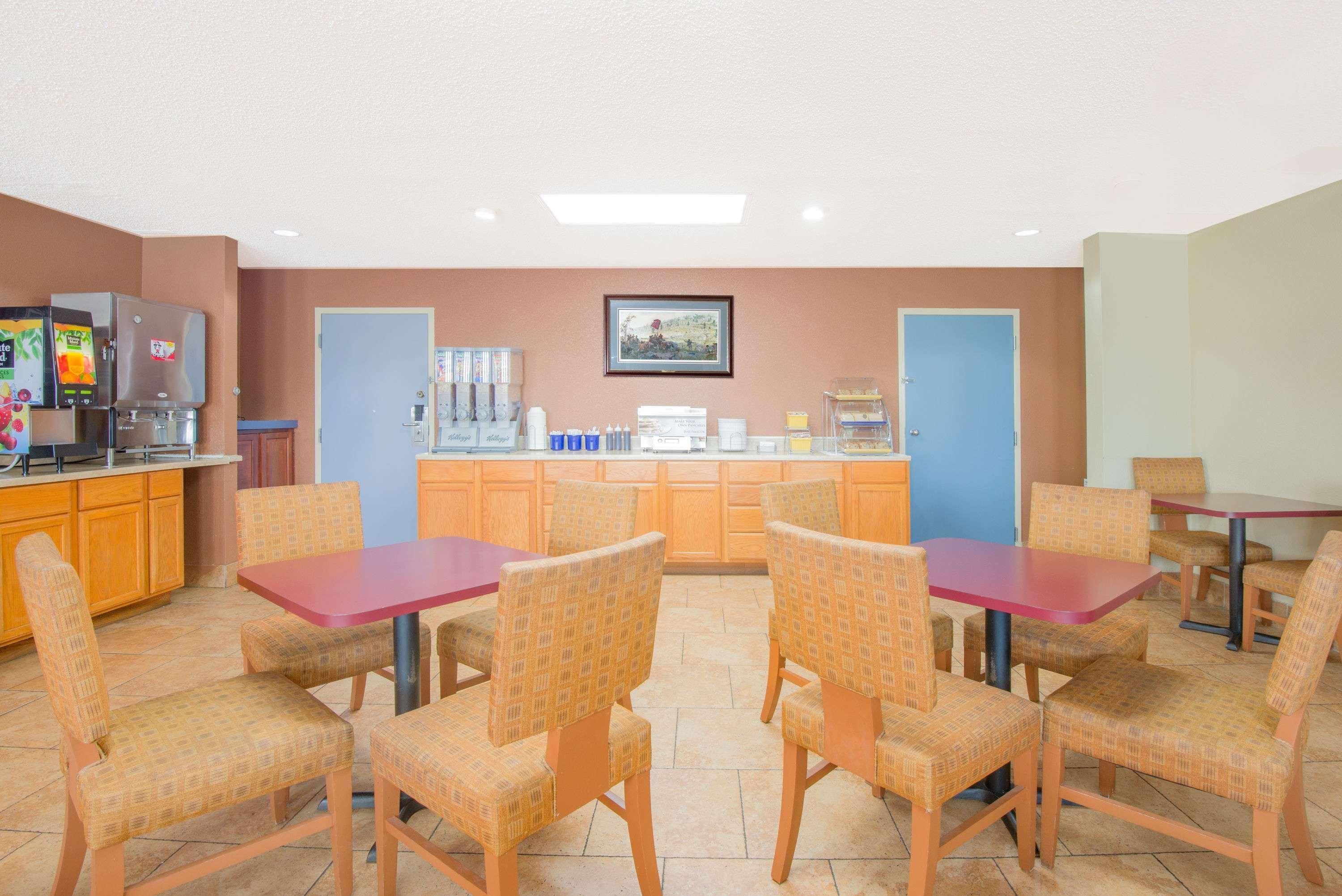Days Inn By Wyndham Γκέτισμπεργκ Εξωτερικό φωτογραφία